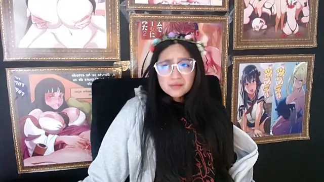 Snapshot of Arielle_lov chatting on 03.17.25 Arielle lov online show from 03.17.25