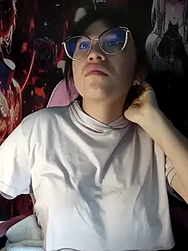 Snapshot of Arielle_lov chatting on 04.06.26 Arielle lov online show from 04.06.26