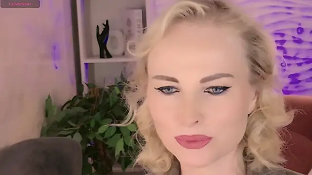 Sandra Kind online show from 06.06.26