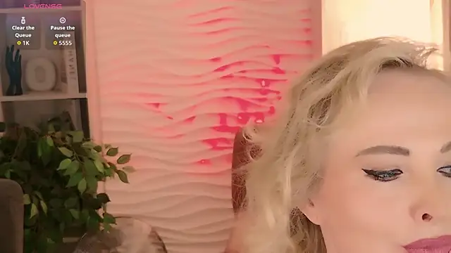 Sandra Kind online show from 06.16.26