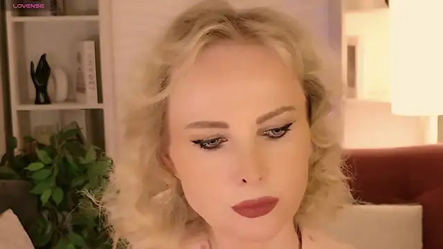 Sandra Kind online show from 07.18.26