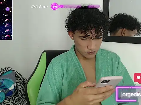 Snapshot of Boy_coll chatting on 02.24.26 Boy coll online show from 02.24.26