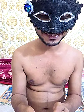 Snapshot of RealcoupleP chatting on 09.08.25 RealcoupleP online show from 09.08.25