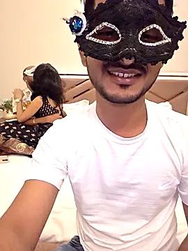 Snapshot of RealcoupleP chatting on 09.25.25 RealcoupleP online show from 09.25.25