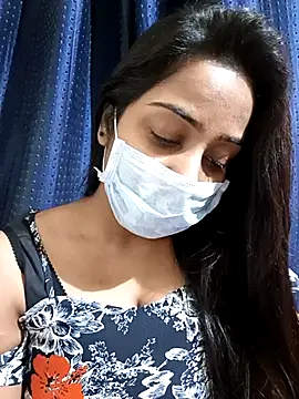 Snapshot of COZY_ROZI chatting on 02.16.25 COZY ROZI online show from 02.16.25