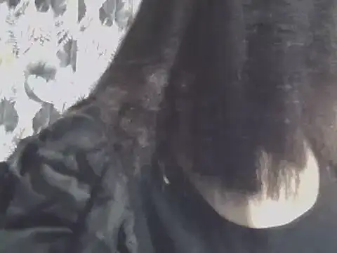 Snapshot of Louna45dv chatting on 03.19.25 Louna45dv online show from 03.19.25