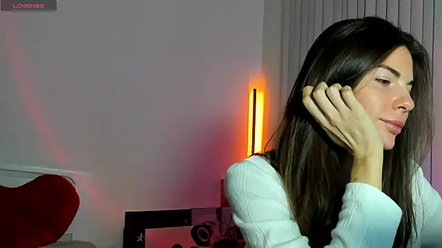Snapshot of Andrea_tasty chatting on 05.31.26 Andrea tasty online show from 05.31.26
