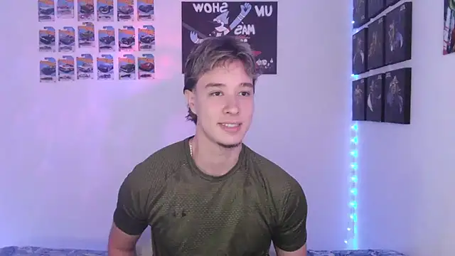 Snapshot of jack_walker190 chatting on 11.29.25 jack walker190 online show from 11.29.25