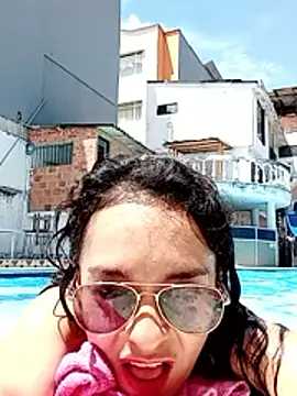 NatashaRex online show from 04.21.26