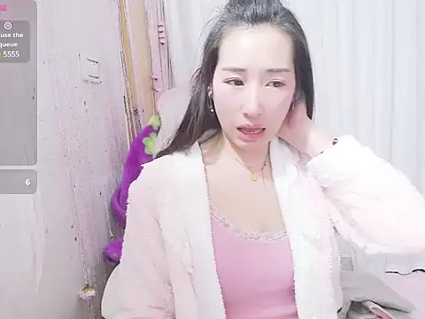 hebe-02 online show from 02.18.25