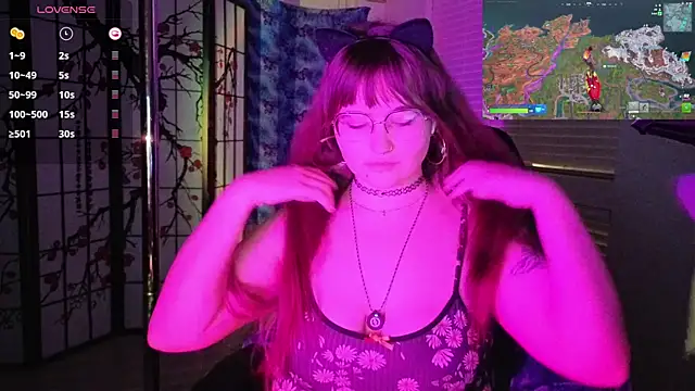 Snickerdoodles69 online show from 06.12.26