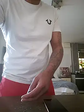 Snapshot of Mrnutella chatting on 03.03.25 Mrnutella online show from 03.03.25