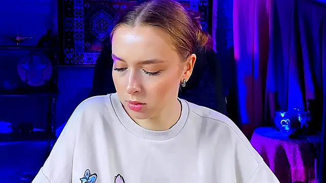 Snapshot of JenniferGraces chatting on 03.05.25 JenniferGraces online show from 03.05.25