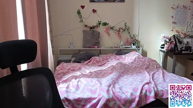 boozekirs  online show from 03.04.26