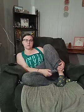 HTXBELLE online show from 11.26.25