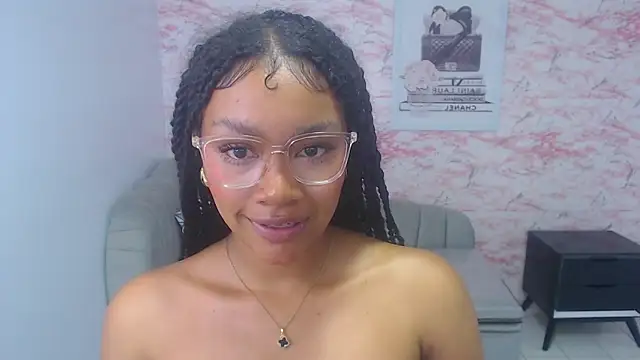 Snapshot of catalina25_t chatting on 03.11.25 catalina25 t online show from 03.11.25