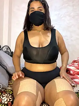 Snapshot of Louli_ta chatting on 01.08.26 Louli ta online show from 01.08.26