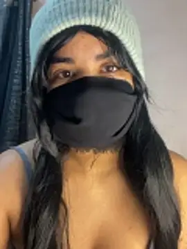 Snapshot of Louli_ta chatting on 02.04.26 Louli ta online show from 02.04.26