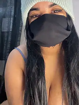 Snapshot of Louli_ta chatting on 02.09.26 Louli ta online show from 02.09.26