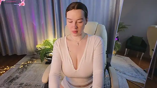 Anna Carters online show from 03.06.26