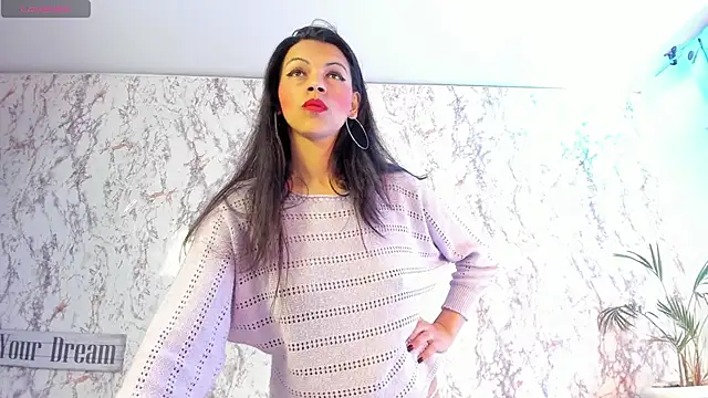 Snapshot of aitana_garcia_ chatting on 11.27.25 aitana garcia online show from 11.27.25