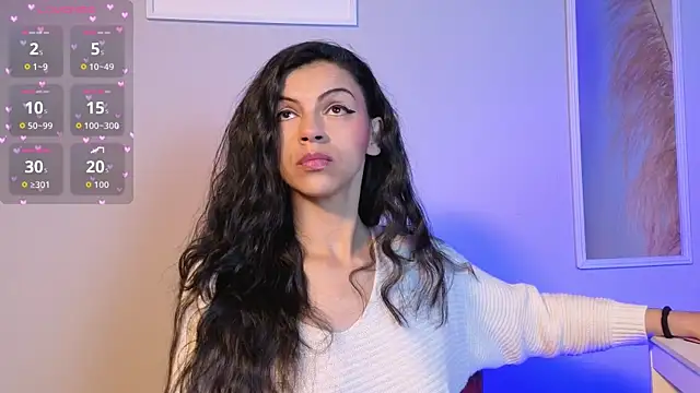 Snapshot of aitana_garcia_ chatting on 05.23.26 aitana garcia online show from 05.23.26