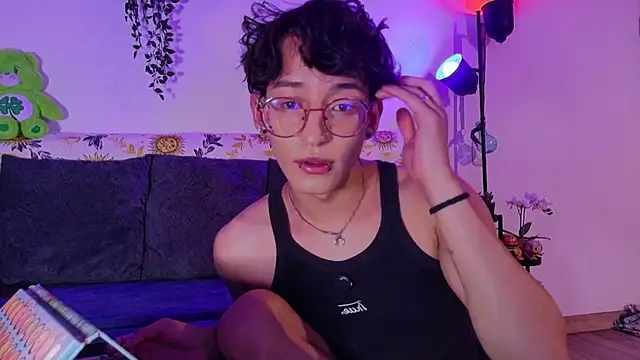 iiangel  online show from 03.18.26