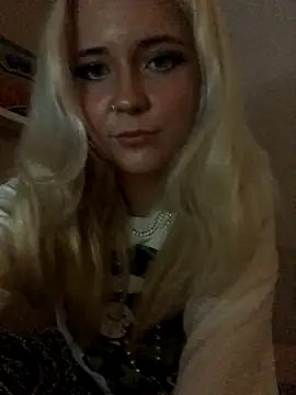 Blondie Sofia Essexbabe online show from 09.20.25