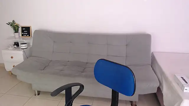 emily-777 online show from 12.02.25