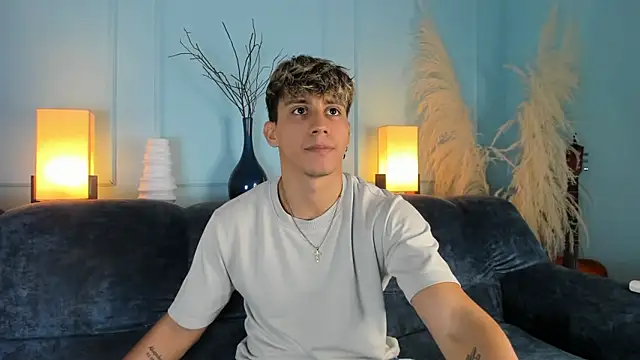 Allex Cano online show from 03.13.25