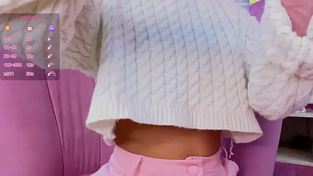 Snapshot of EmmyCortez chatting on 10.02.25 EmmyCortez online show from 10.02.25