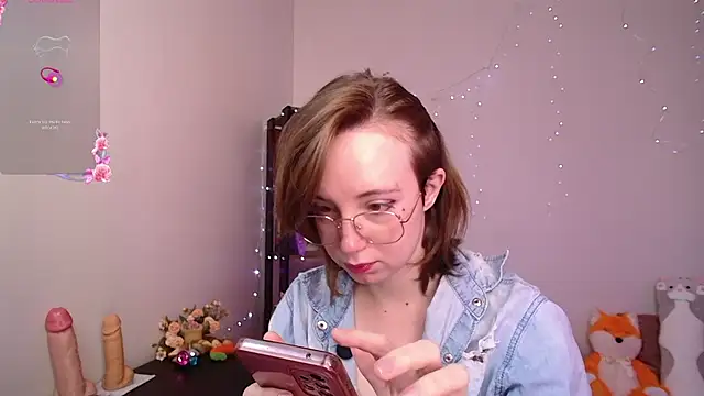 Elise Nyx online show from 07.10.26