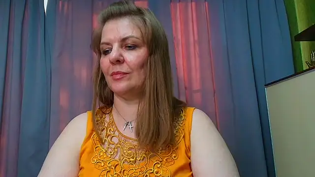 Snapshot of VeronikawGold chatting on 05.07.26 VeronikawGold online show from 05.07.26