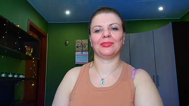Snapshot of VeronikawGold chatting on 06.11.26 VeronikawGold online show from 06.11.26