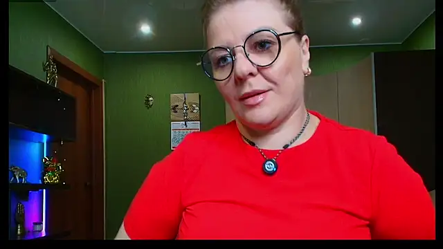 Snapshot of VeronikawGold chatting on 07.02.26 VeronikawGold online show from 07.02.26