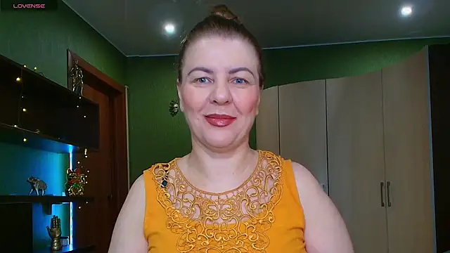 Snapshot of VeronikawGold chatting on 07.10.26 VeronikawGold online show from 07.10.26