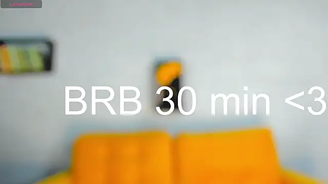 Snapshot of KristinMoore chatting on 03.07.25 KristinMoore online show from 03.07.25