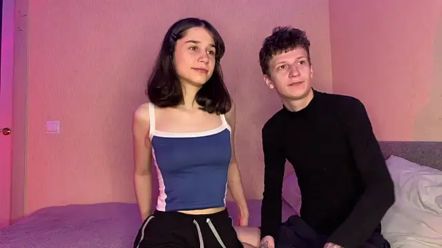 baby lesi online show from 10.15.25