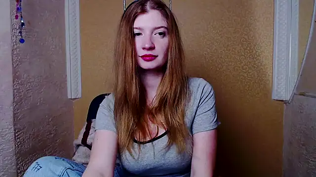 Snapshot of faiirylight chatting on 03.18.25 faiirylight online show from 03.18.25