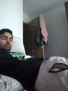 Snapshot of andreiiiii2025 chatting on 03.03.26 andreiiiii2025 online show from 03.03.26