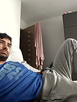 Snapshot of andreiiiii2025 chatting on 03.09.26 andreiiiii2025 online show from 03.09.26