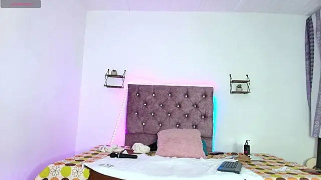 Rousemilf4u online show from 04.25.26