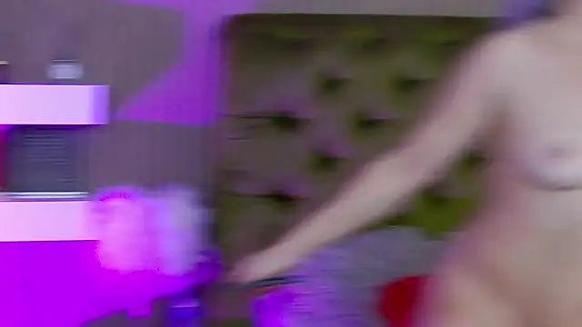 Snapshot of LadyTouch chatting on 10.26.25 LadyTouch online show from 10.26.25