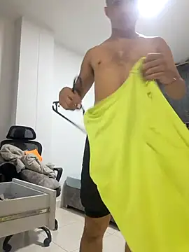 Donathoo1 online show from 11.08.25