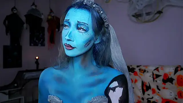 SunnivaCovil online show from 10.31.25