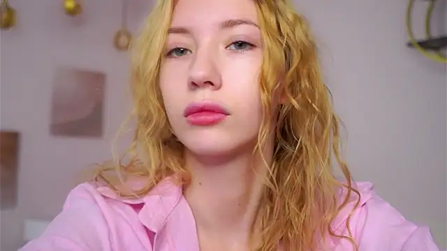 SunnivaCovil online show from 02.15.26