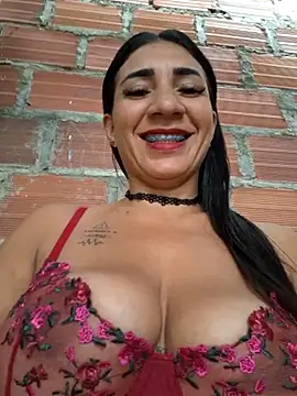 Snapshot of hot_veteran01 chatting on 03.06.25 hot veteran01 online show from 03.06.25