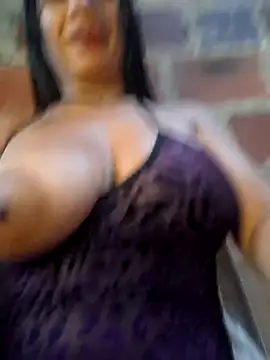 Snapshot of hot_veteran01 chatting on 11.21.25 hot veteran01 online show from 11.21.25