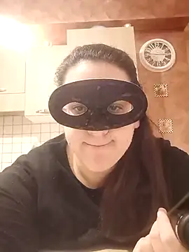 Snapshot of Dolcecurvy chatting on 03.08.25 Dolcecurvy online show from 03.08.25