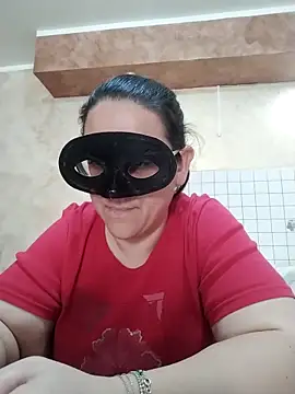 Snapshot of Dolcecurvy chatting on 09.25.25 Dolcecurvy online show from 09.25.25